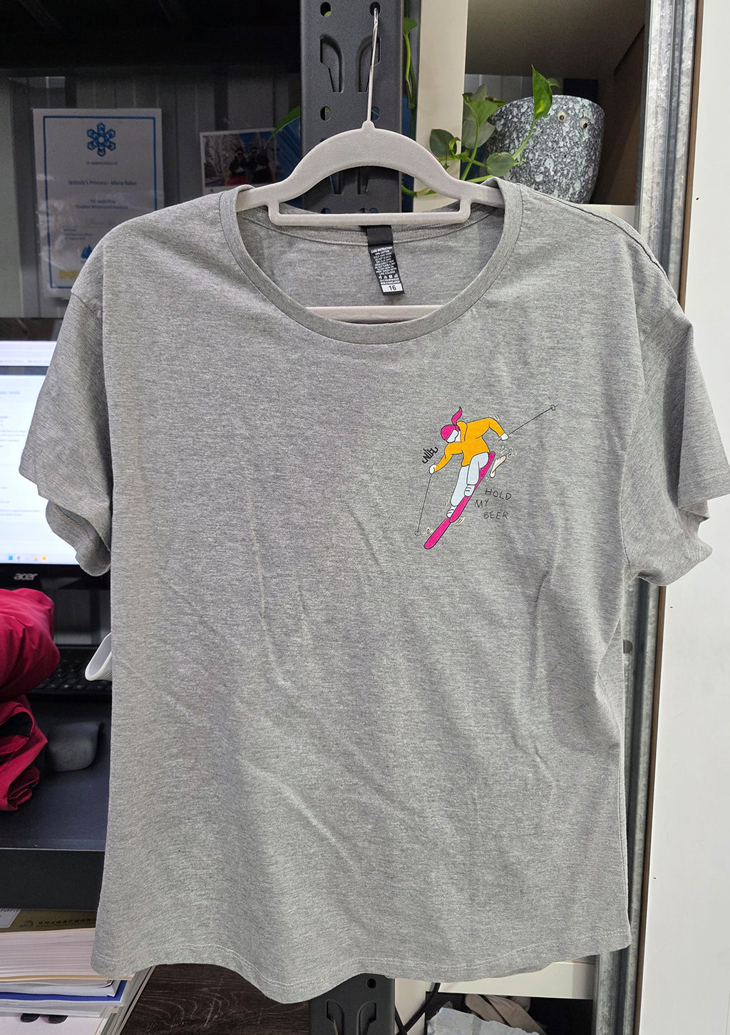 Hold My Beer Skier Tee - AU14/US10