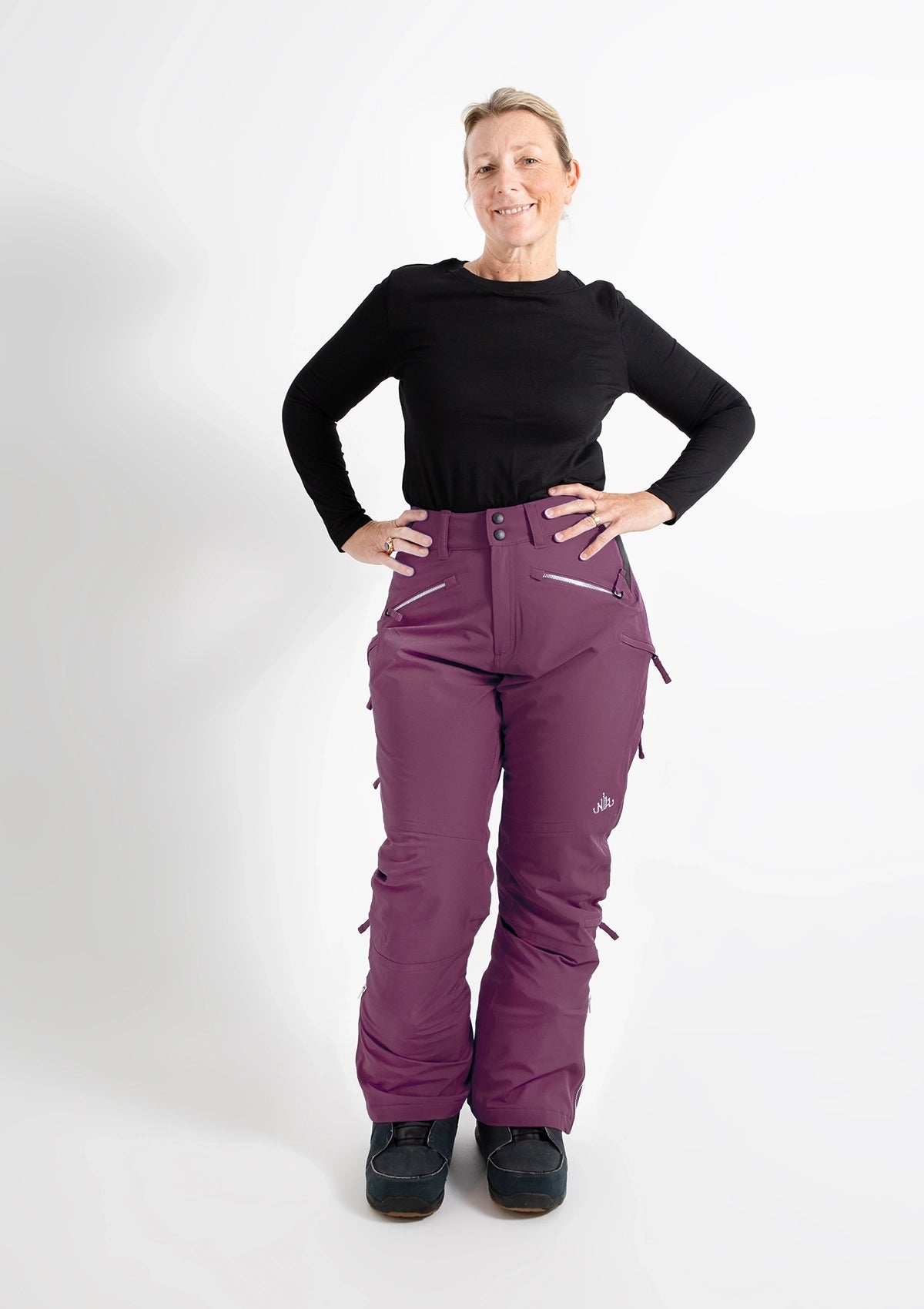 Plum - Zali Snow Pant REGULAR - Nobody's Princess $Monica is wearing size AU12/US8 #colour_plum