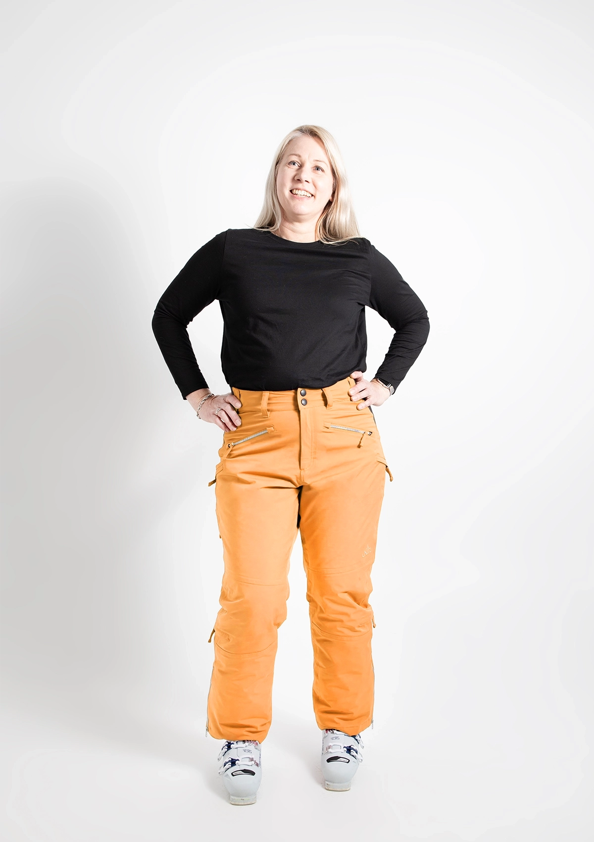 Apricot - Zali Snow Pant SHORT - Nobody's Princess $Jane is wearing size AU12/US8 #colour_apricot