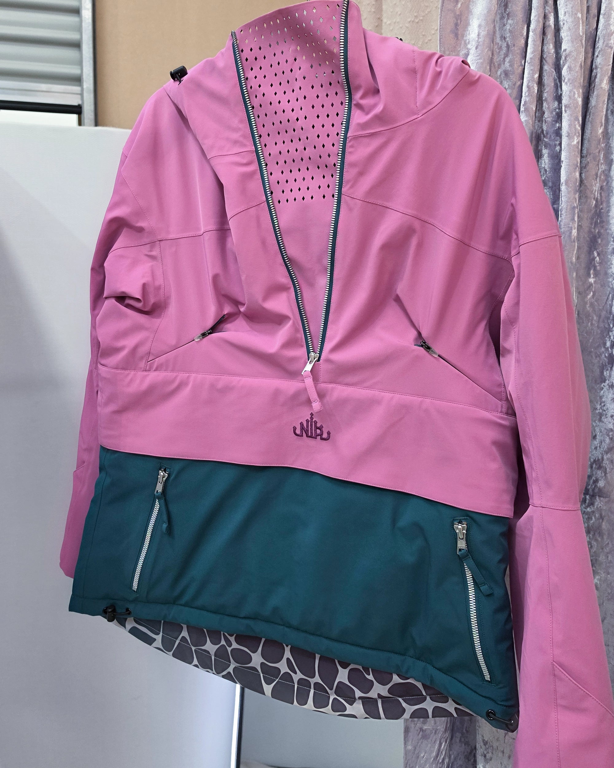 Sesi Anorak Orchid/Moss - AU12/US8 (Early Prototype)