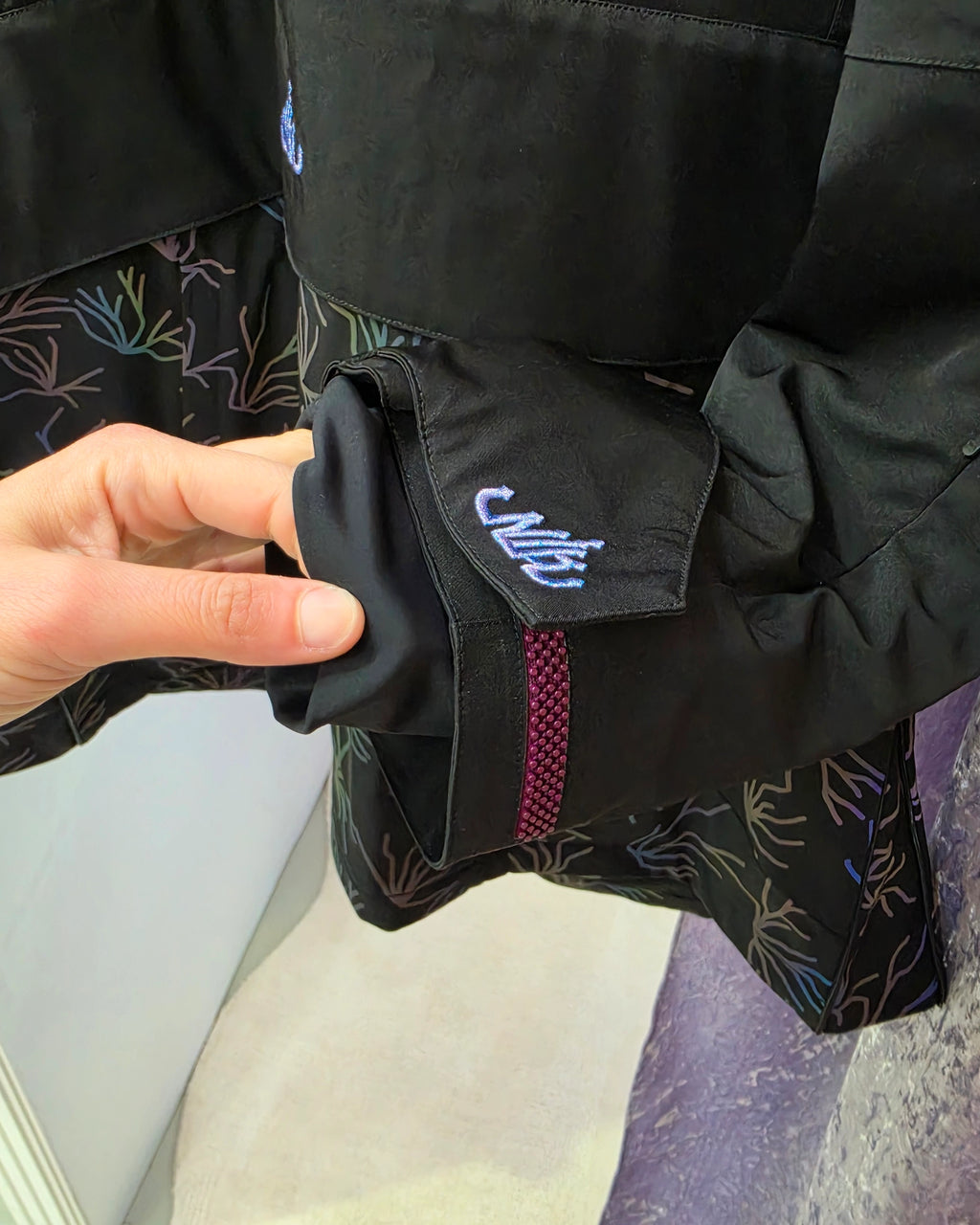 Sesi Anorak Iridescent Gum - AU20/US2X (Prototype)
