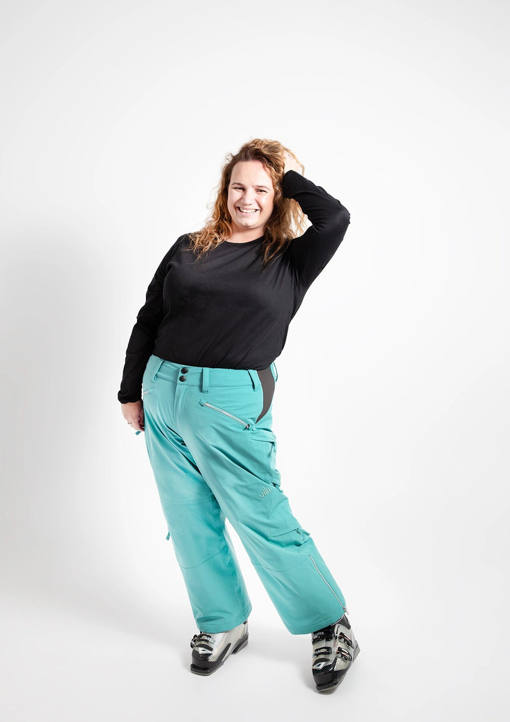 Aqua - Mila Snow Pant SHORT - Nobody's Princess $Josie is wearing size AU18/US14 #colour_aqua