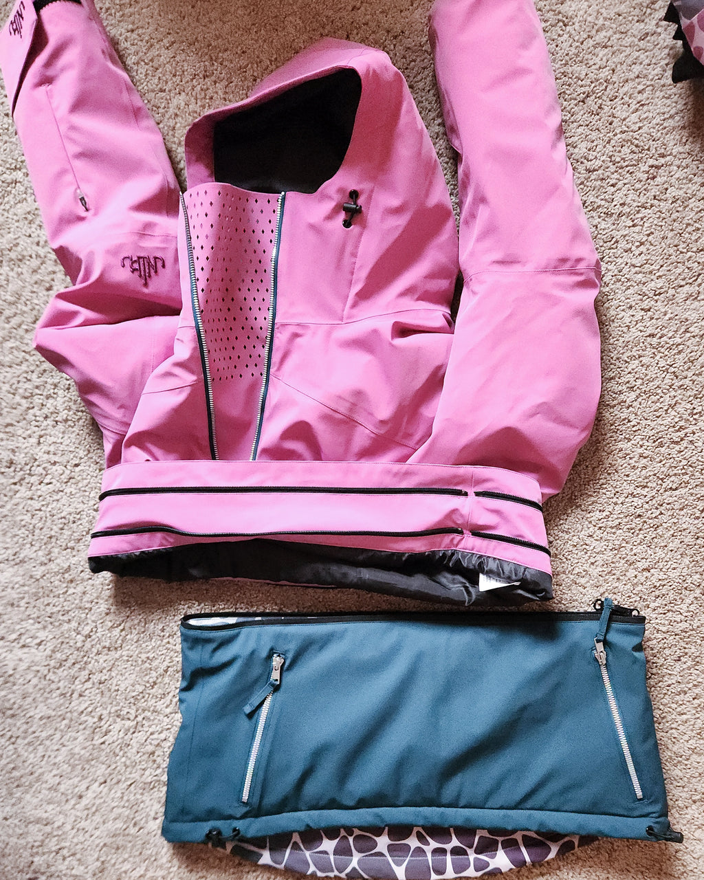 Sesi Anorak Orchid/Moss - AU12/US8 (Early Prototype)