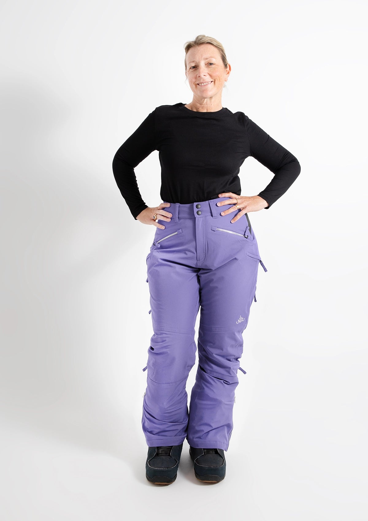 Violet - Zali Snow Pant REGULAR - Nobody's Princess $Mnica is wearing size AU12/US8 #colour_violet
